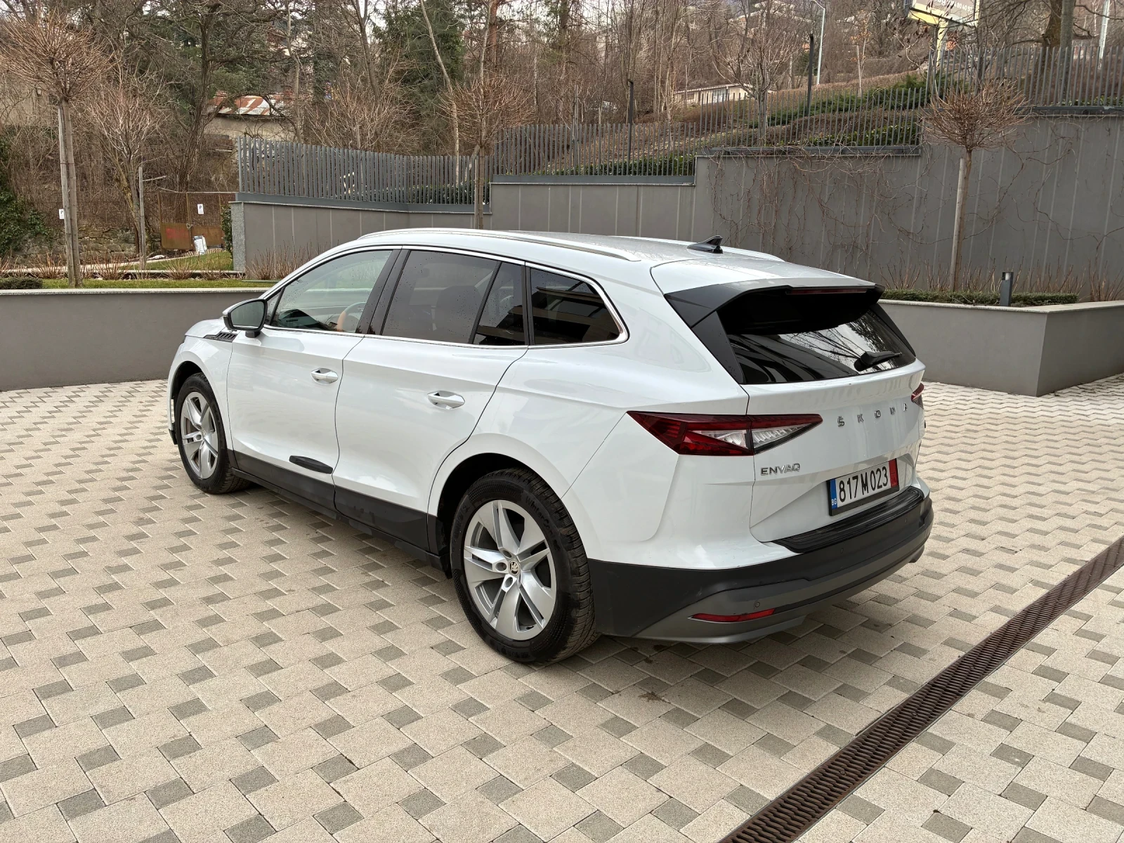 Skoda Enyaq, снимка 7 - Автомобили и джипове - 53771559