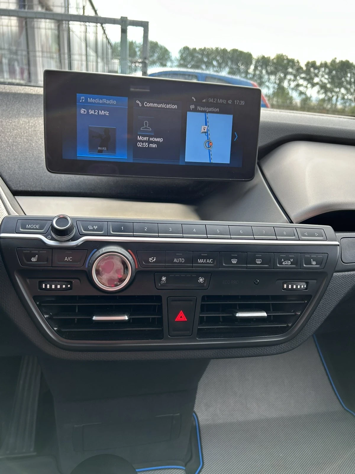 BMW i3 Термопомпа , подгрев на седалките 94 AH , снимка 4 - Автомобили и джипове - 53801335