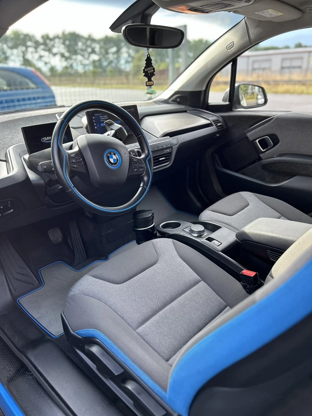 BMW i3 Термопомпа , подгрев на седалките 94 AH , снимка 9 - Автомобили и джипове - 53801335