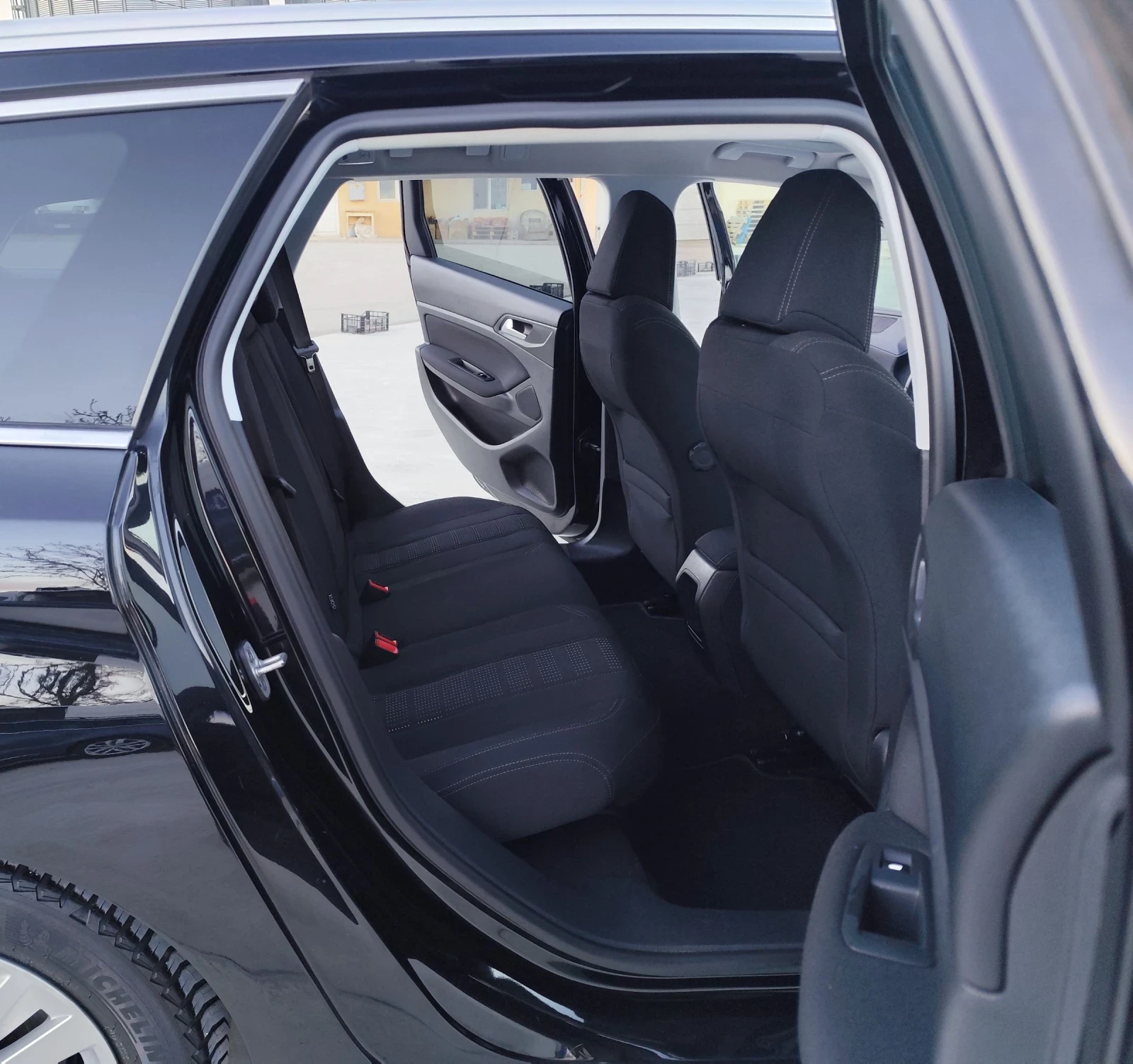 Peugeot 308 1.6HDI-LED-НАВИ-КАМЕРА-ПАНОРАМА-EU-6, снимка 14 - Автомобили и джипове - 54138300