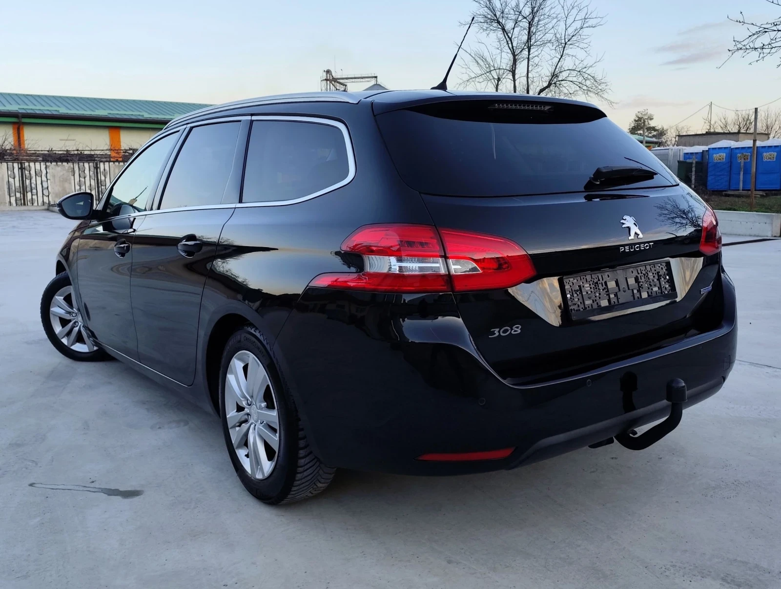 Peugeot 308 1.6HDI-LED-НАВИ-КАМЕРА-ПАНОРАМА-EU-6, снимка 5 - Автомобили и джипове - 54138300