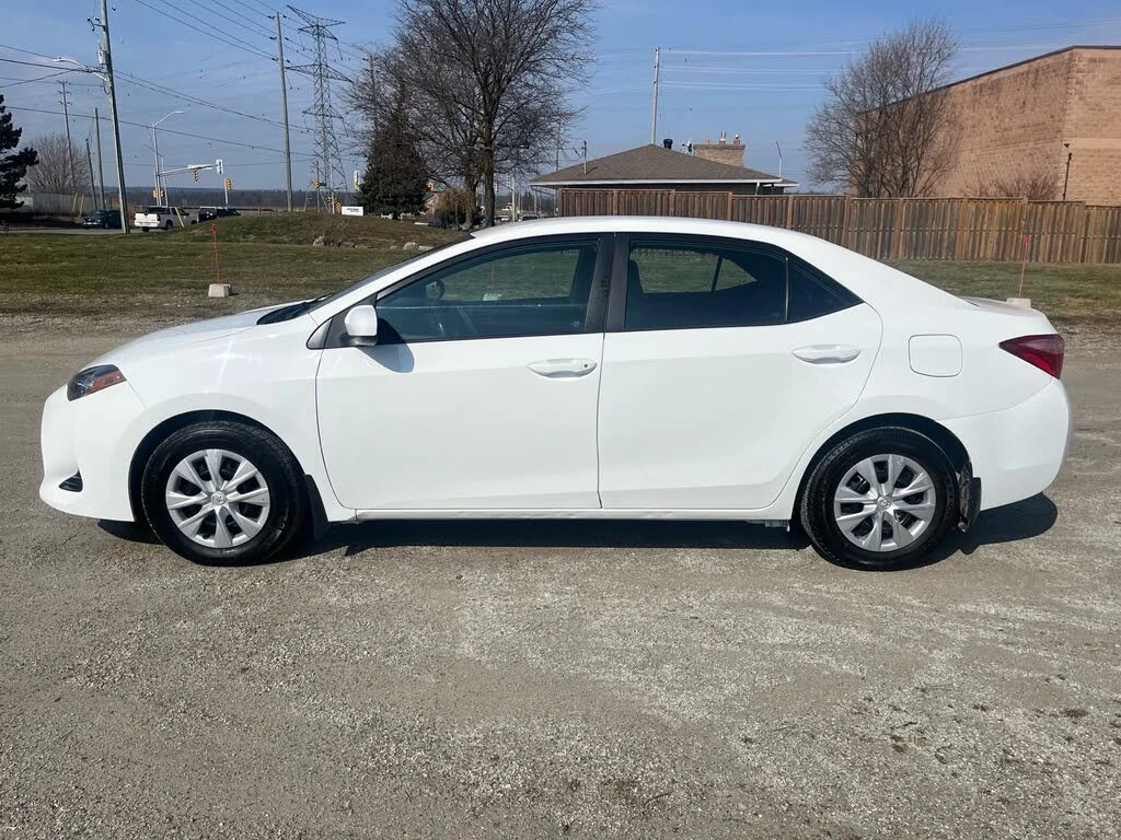 Toyota Corolla АвтоКредит* (ЦЕНА ДО БГ), снимка 3 - Автомобили и джипове - 54148432