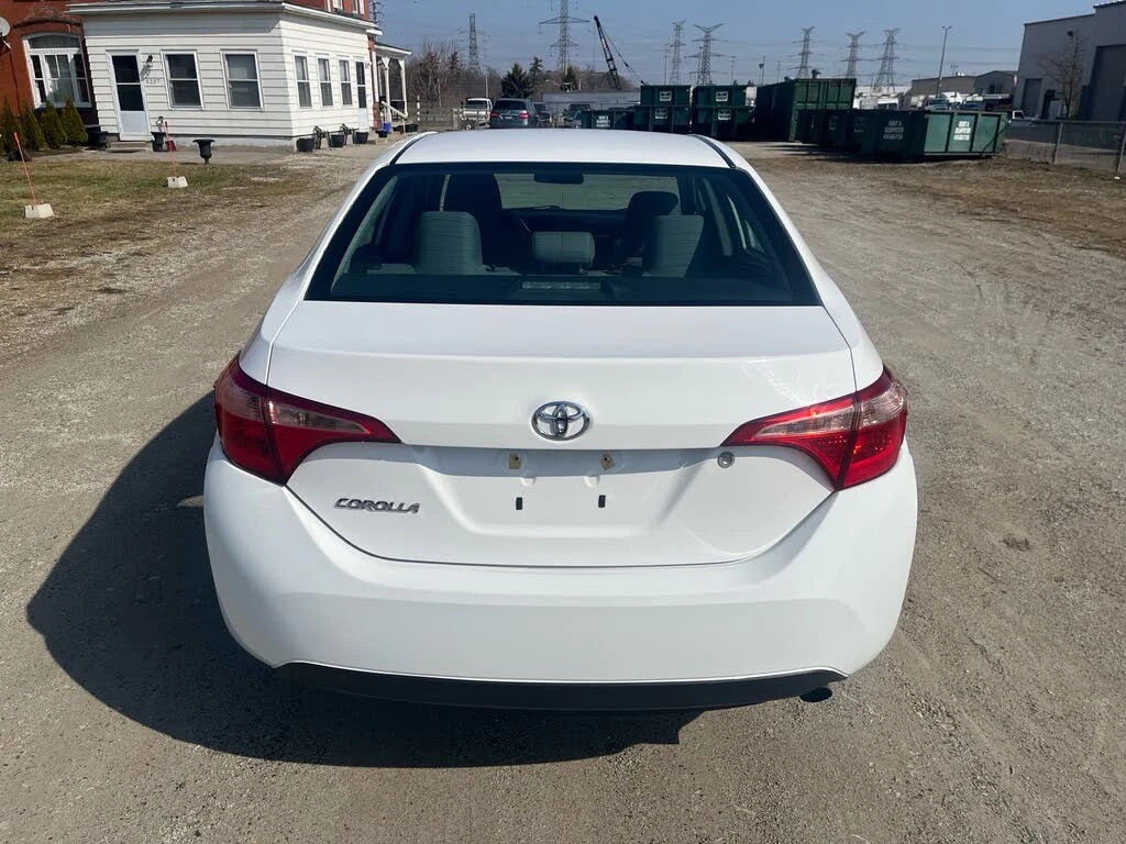 Toyota Corolla АвтоКредит* (ЦЕНА ДО БГ), снимка 5 - Автомобили и джипове - 54148432