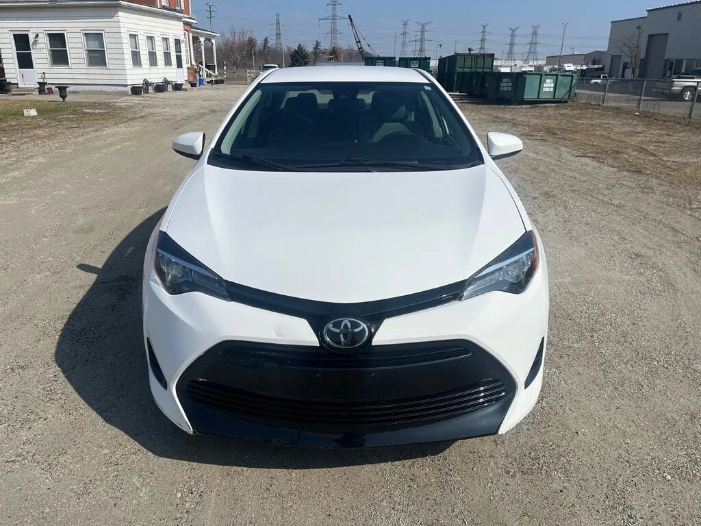 Toyota Corolla АвтоКредит* (ЦЕНА ДО БГ), снимка 2 - Автомобили и джипове - 54148432