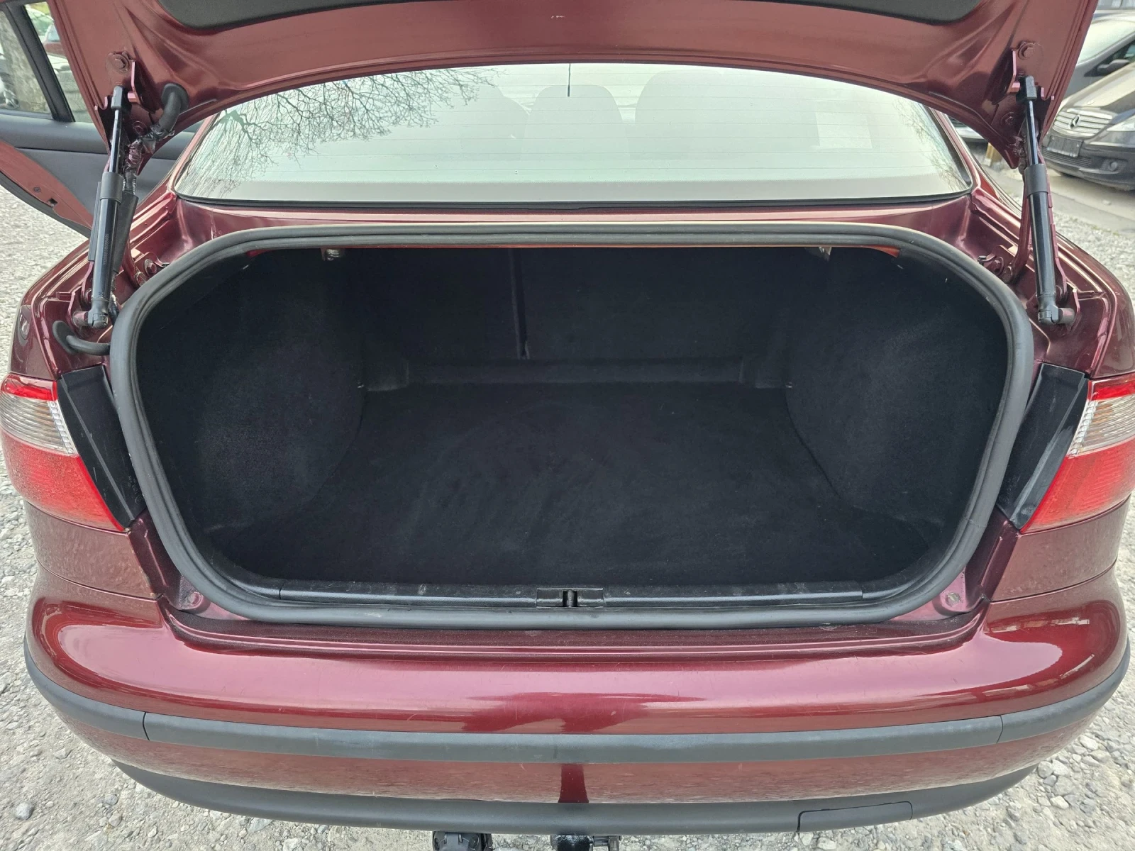 Seat Toledo 1.9TDI 90KC 213000KM., снимка 15 - Автомобили и джипове - 54161071