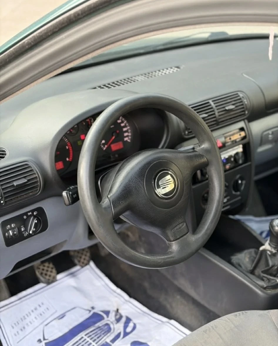 Seat Leon, снимка 9 - Автомобили и джипове - 54575314