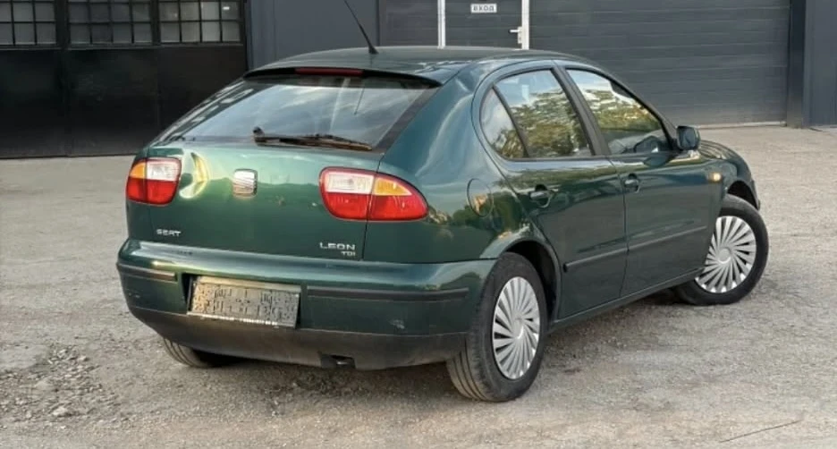 Seat Leon, снимка 7 - Автомобили и джипове - 54575314