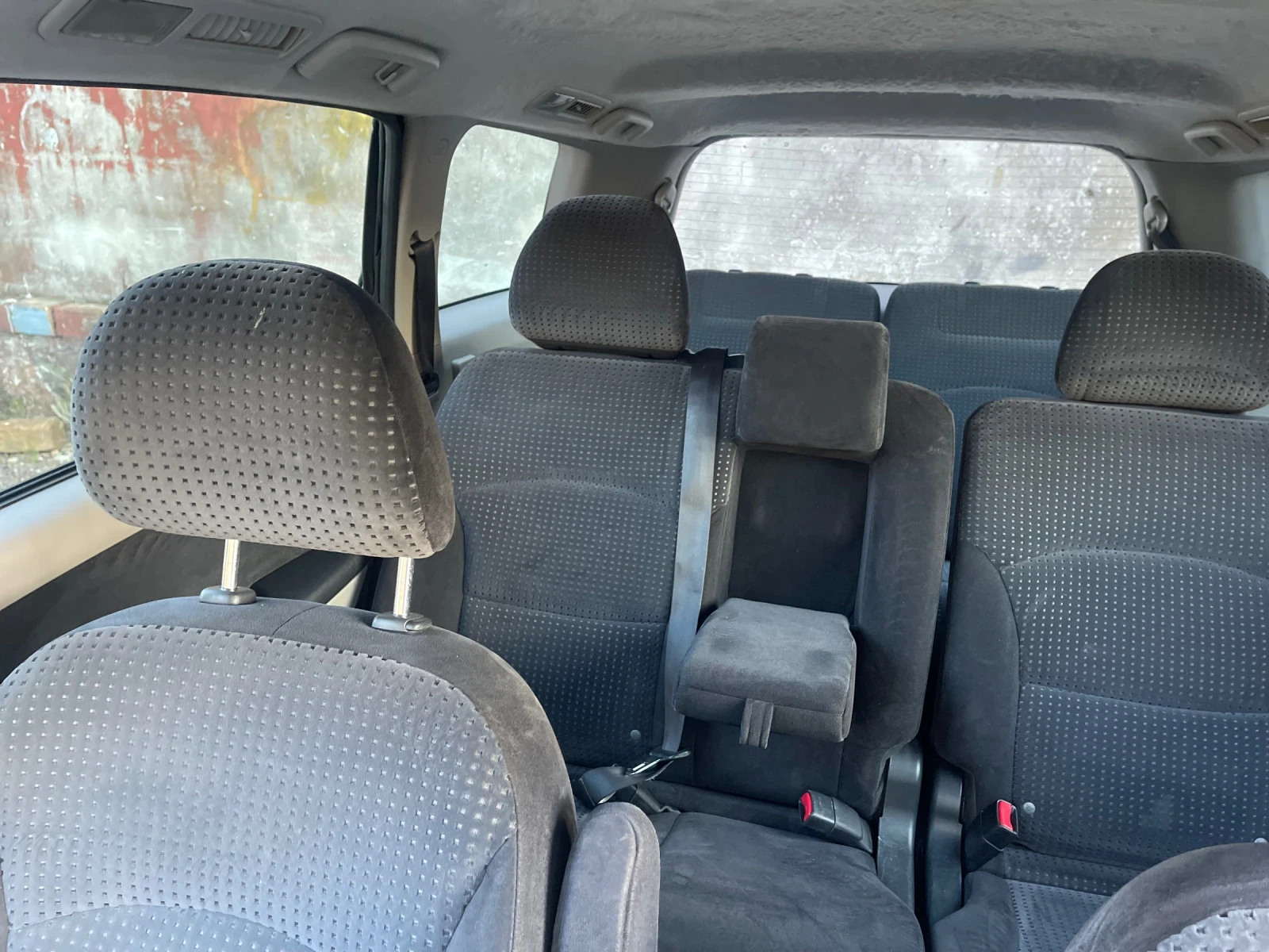 Mitsubishi Grandis Колата е внесена от Германия, 7 места , снимка 11 - Автомобили и джипове - 54906892