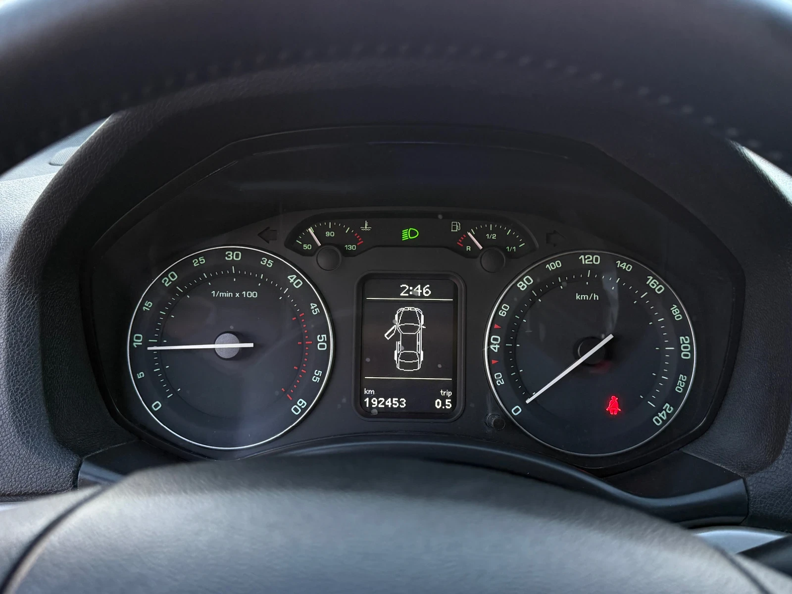 Skoda Octavia Scout* Xenon* KLIMATRONIK, снимка 14 - Автомобили и джипове - 54949177