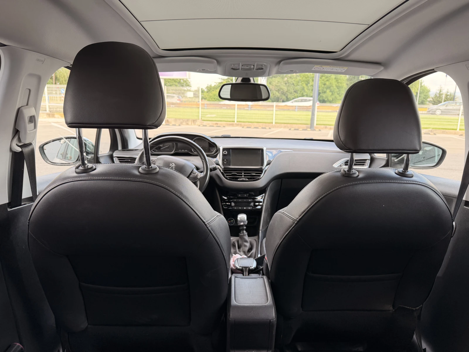 Peugeot 2008 eHDI, снимка 10 - Автомобили и джипове - 54994018