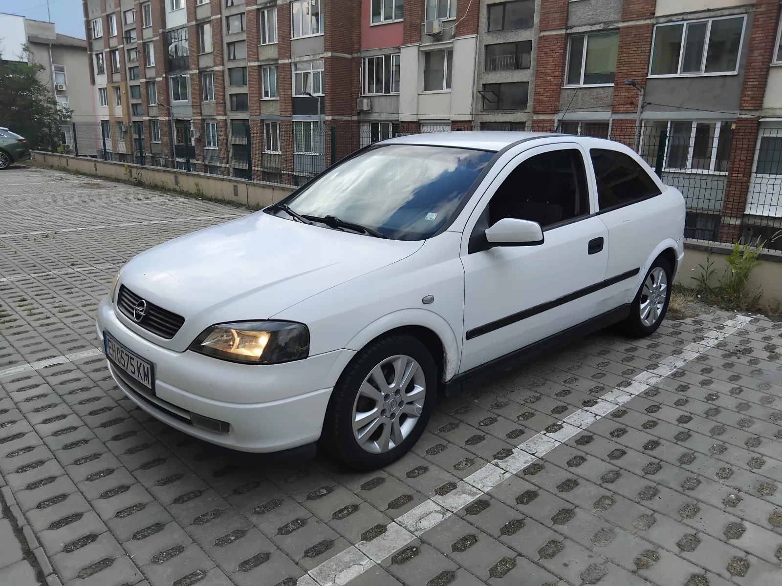 Opel Astra, снимка 3 - Автомобили и джипове - 55328040