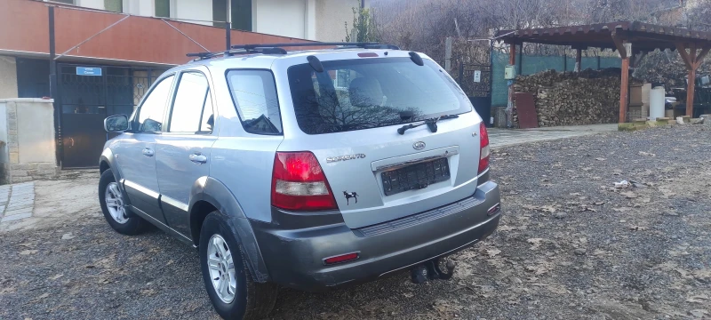 Kia Sorento CRD, снимка 2 - Автомобили и джипове - 48507693