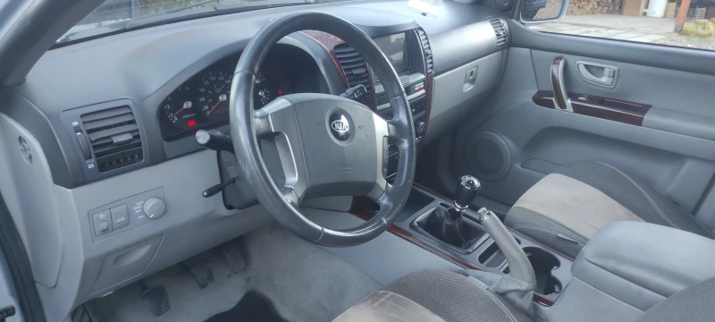 Kia Sorento CRD, снимка 5 - Автомобили и джипове - 48507693