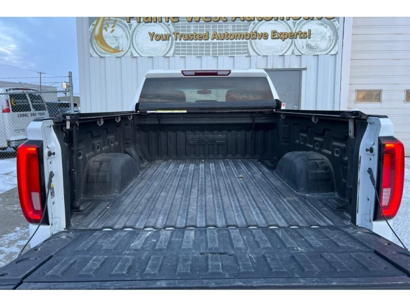 Audi Q5 Без инциденти* Един собственик* Кожа* Подгрев* Пан, снимка 14 - Автомобили и джипове - 52681879