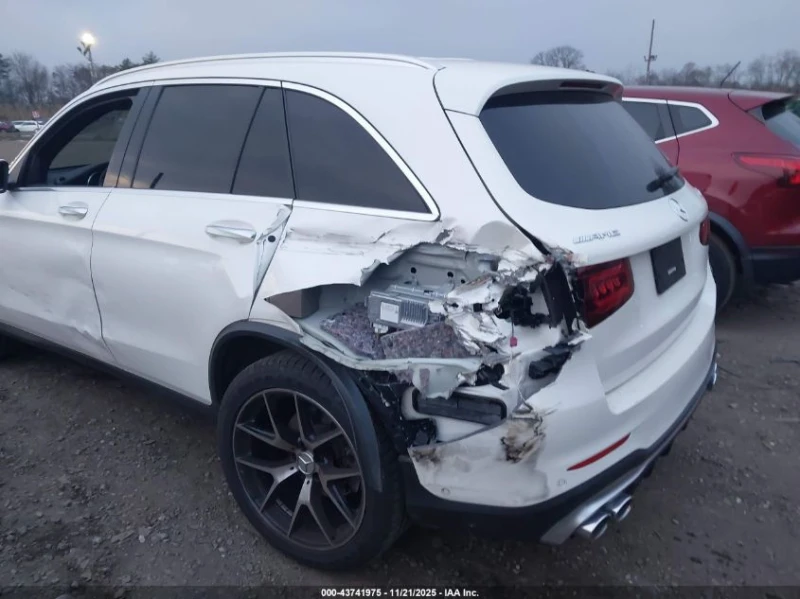 Mercedes-Benz GLC 43 AMG 3.0L V-6 DI, DOHC, VVT, TURBO, 385HP All Wheel, снимка 12 - Автомобили и джипове - 53367715