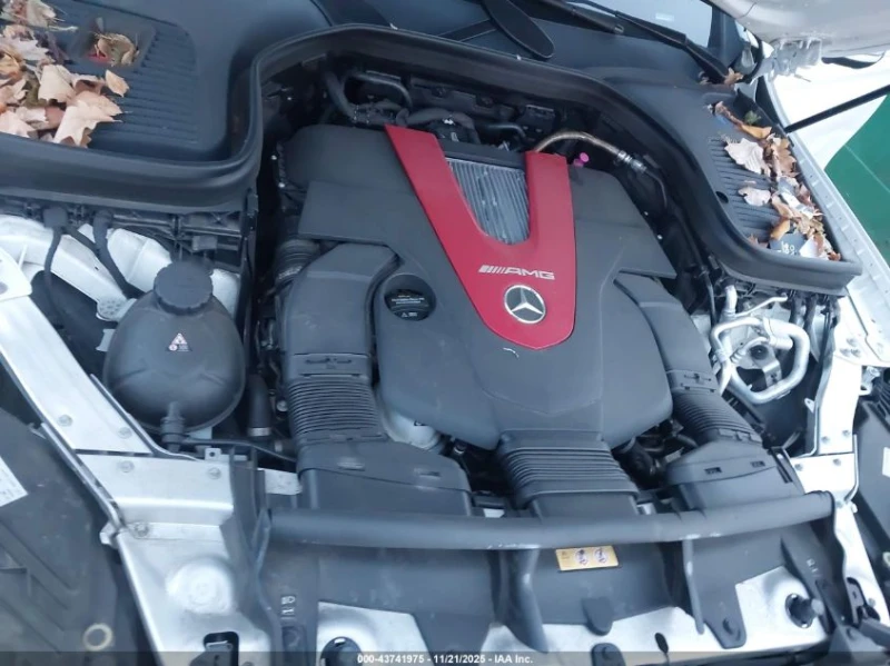 Mercedes-Benz GLC 43 AMG 3.0L V-6 DI, DOHC, VVT, TURBO, 385HP All Wheel, снимка 16 - Автомобили и джипове - 53367715