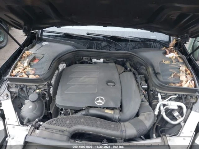 Mercedes-Benz GLC 300 4MATIC SUV, снимка 15 - Автомобили и джипове - 48788850