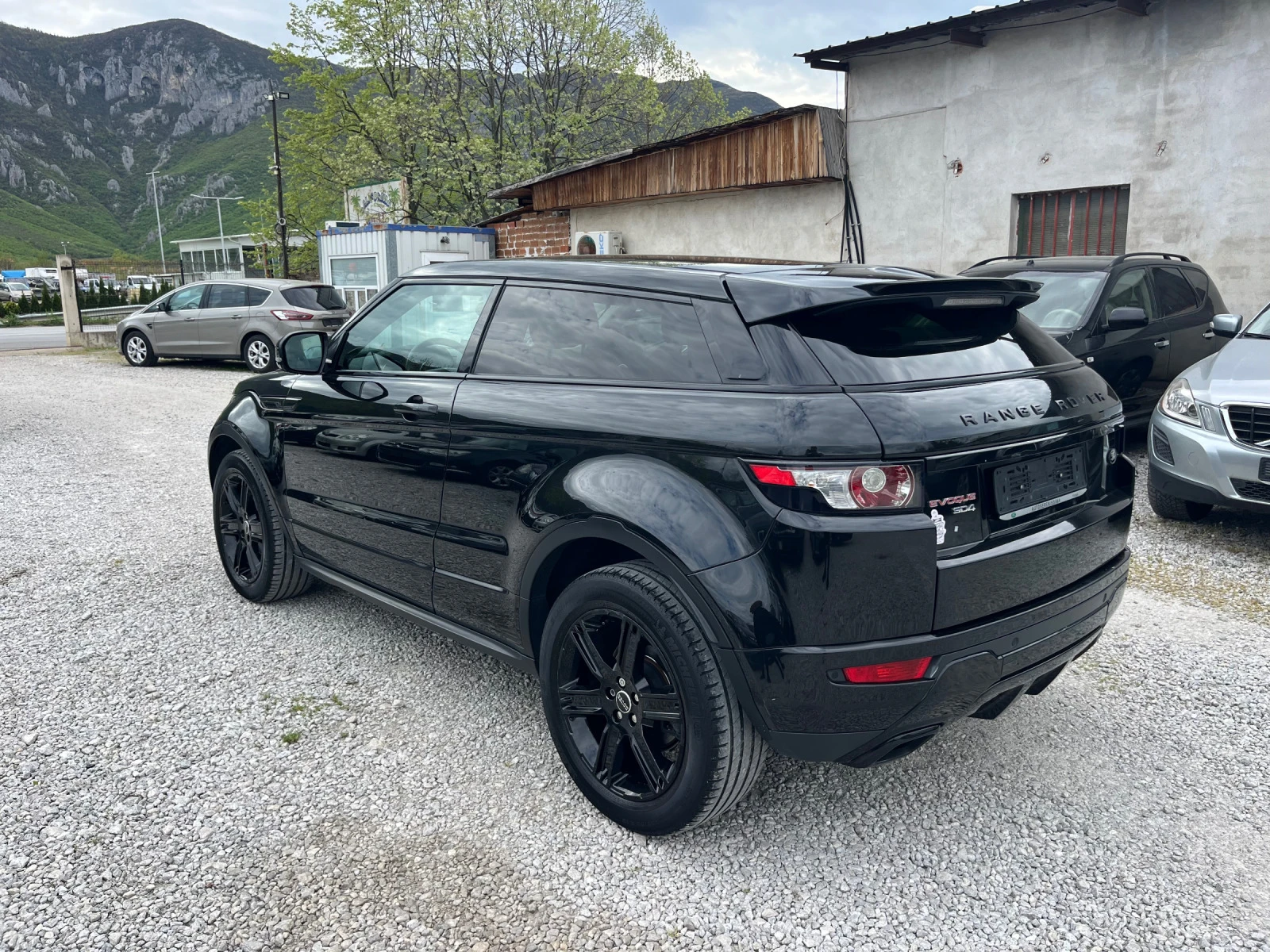 Land Rover Range Rover Evoque 2.2 SD 190ps DYNAMIC - изображение 7