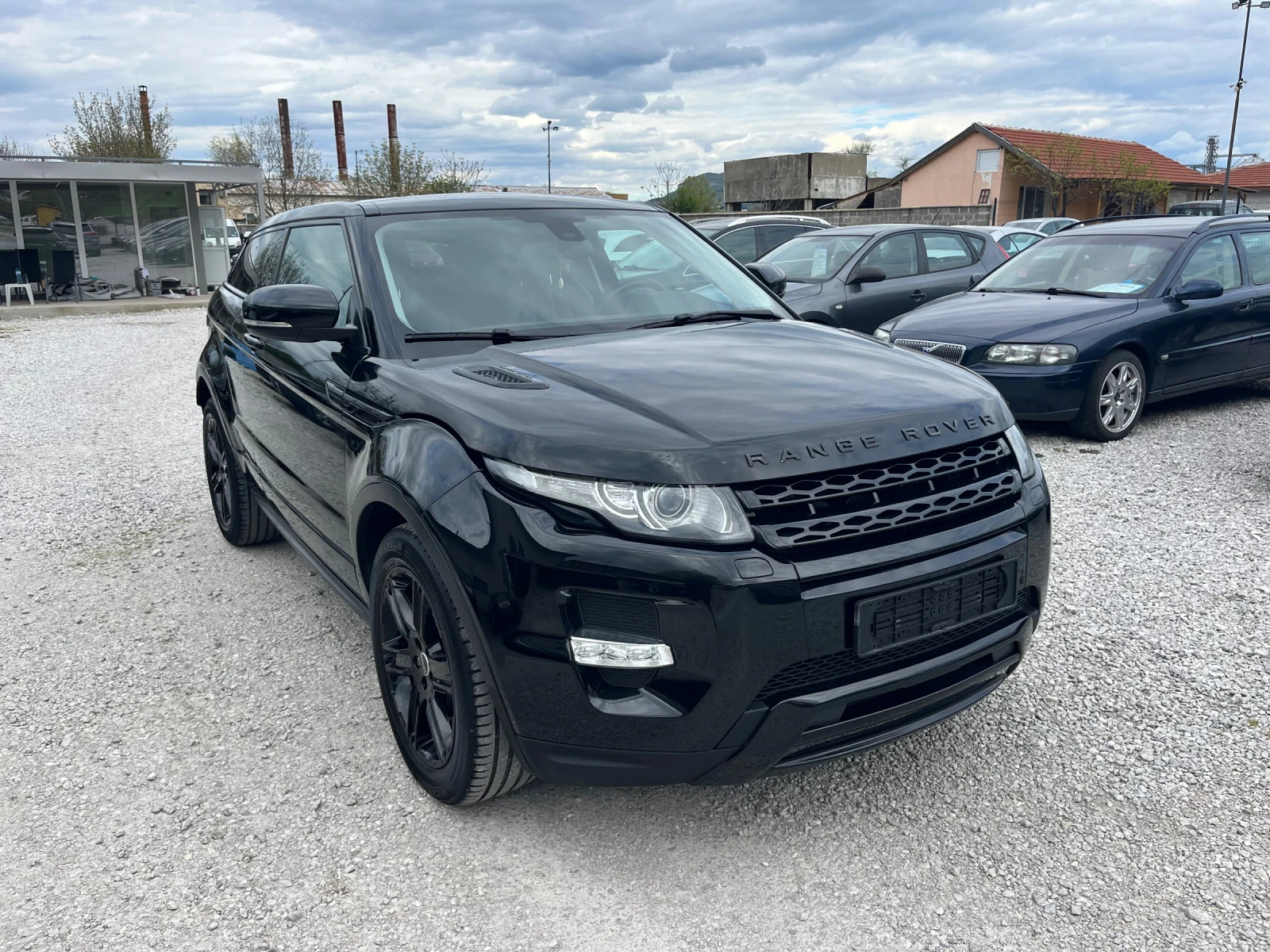 Land Rover Range Rover Evoque 2.2 SD 190ps DYNAMIC - изображение 3