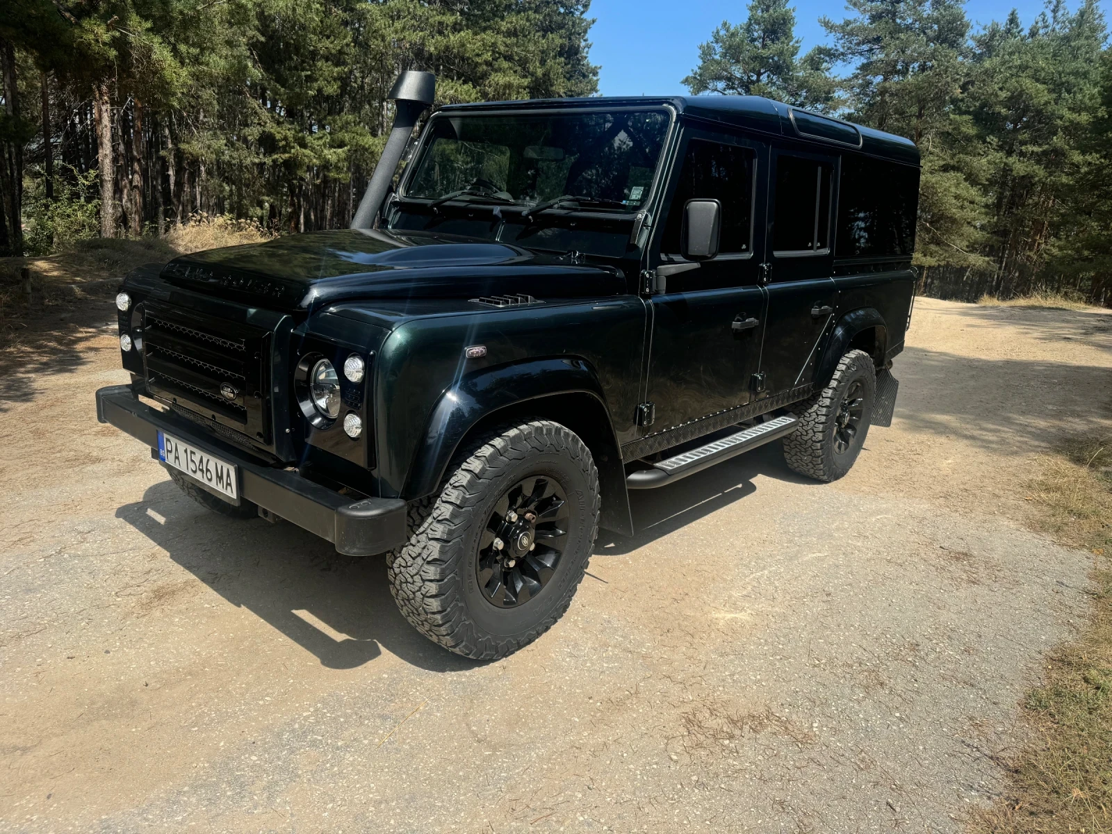 Land Rover Defender  - изображение 2