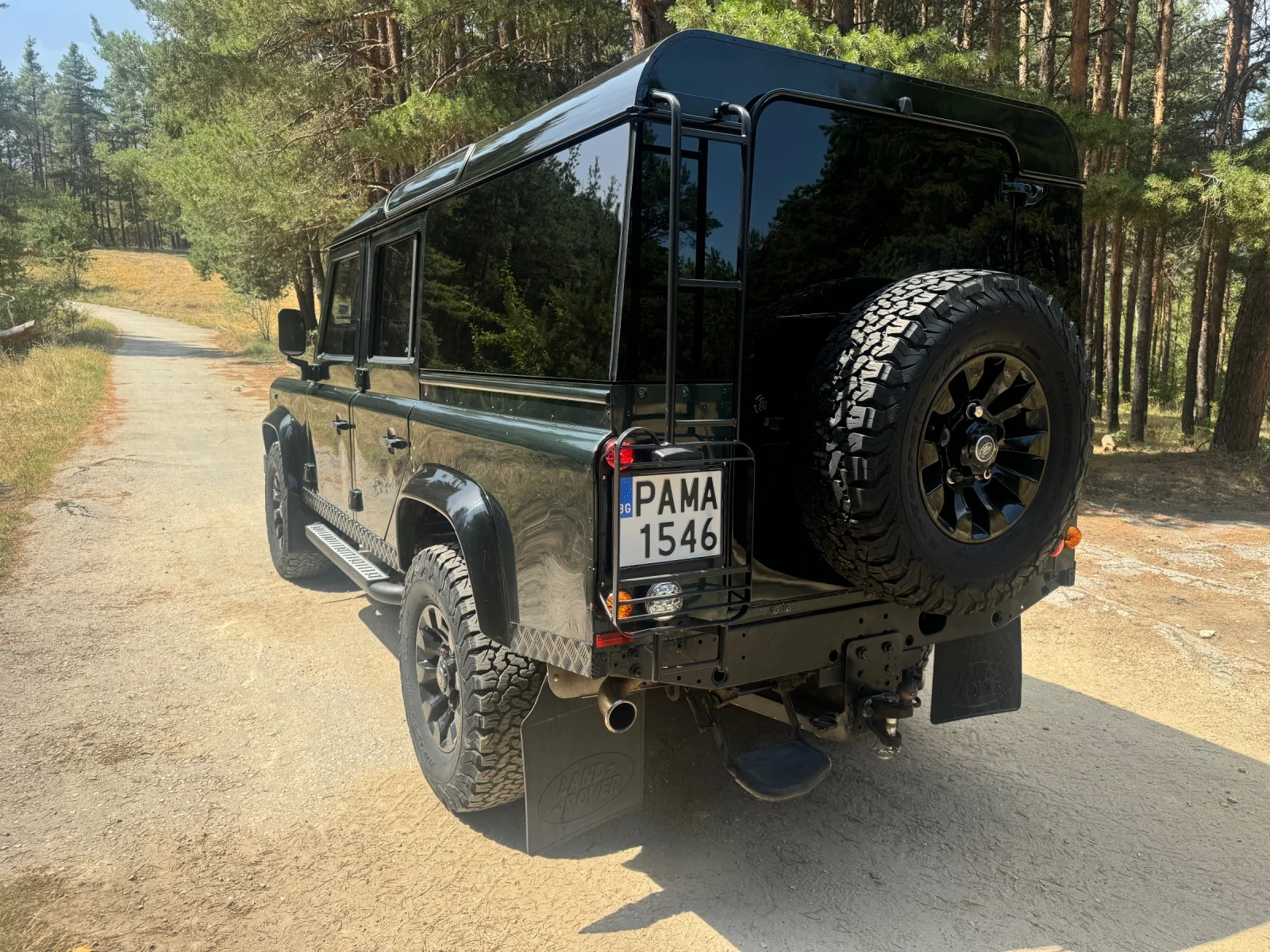 Land Rover Defender  - изображение 6