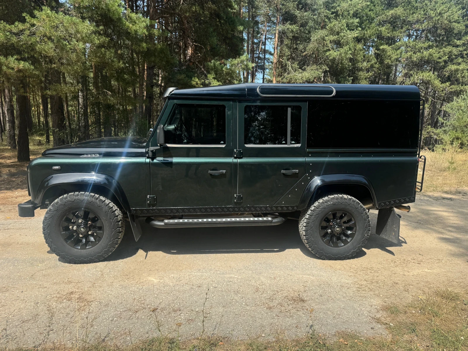 Land Rover Defender  - изображение 4