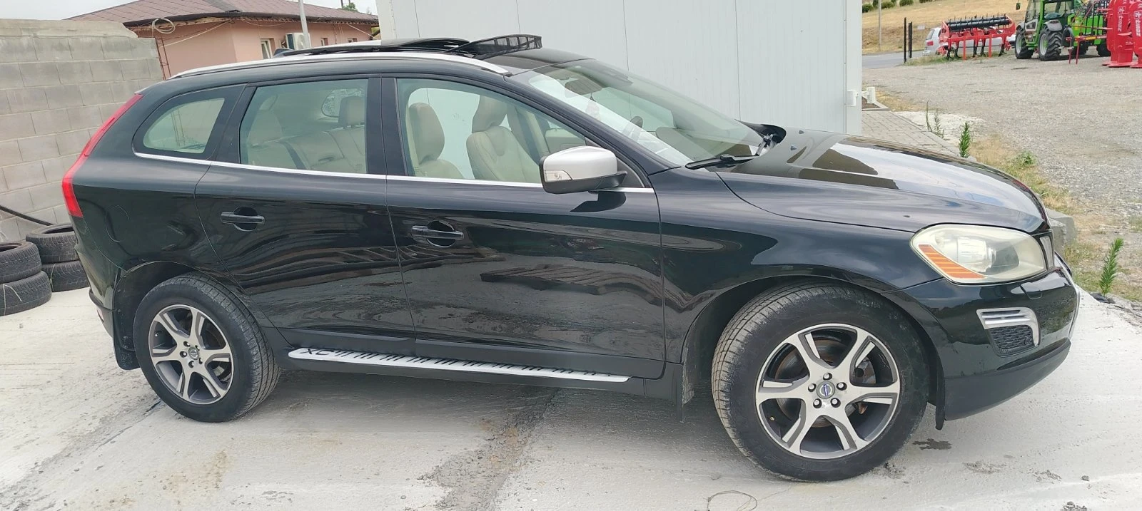 Volvo XC60 D5 - изображение 3