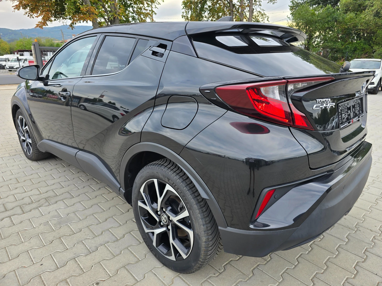 Toyota C-HR 1.8 Hybrid, Face, 2021г., 112000км.! - изображение 5