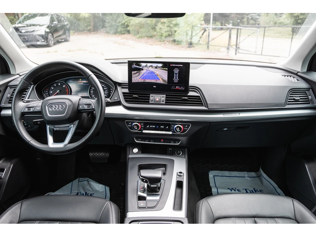 Audi Q5 Без инциденти* Един собственик* Кожа* Подгрев* Пан - изображение 4