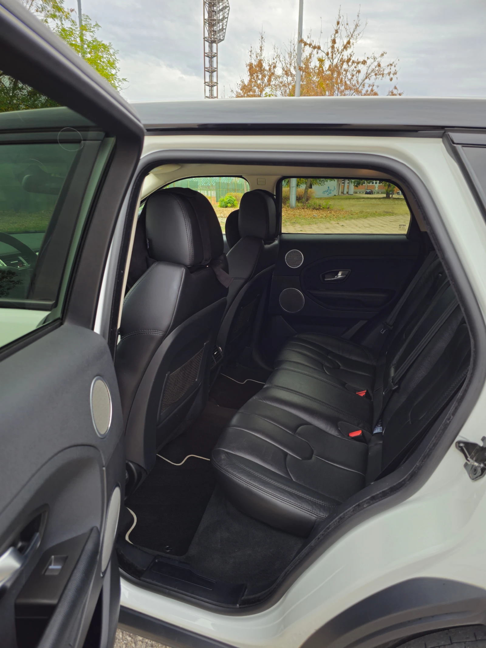 Land Rover Evoque 2.2 | Mobile.bg � ����������� 10