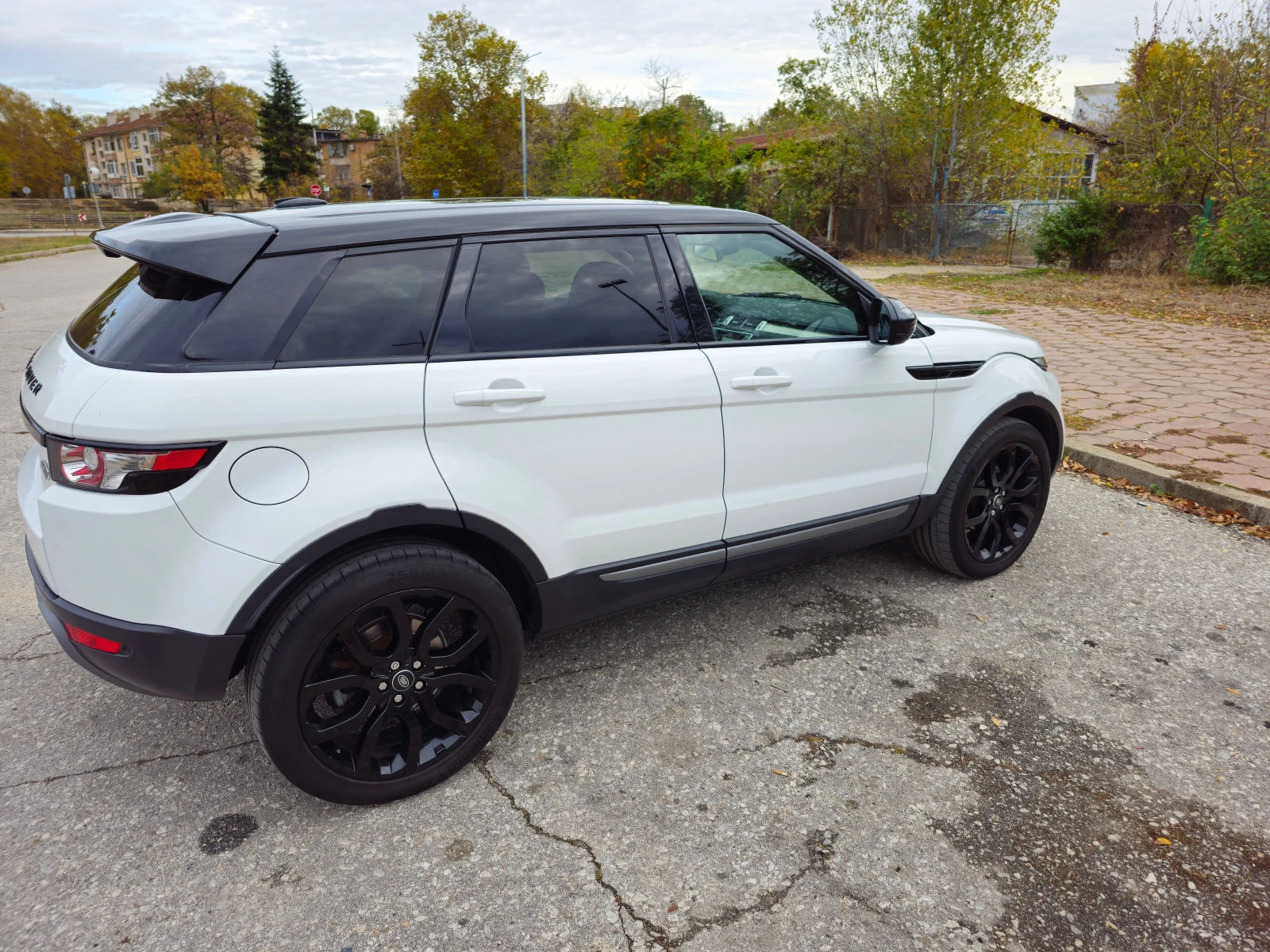 Land Rover Evoque 2.2 | Mobile.bg � ����������� 4