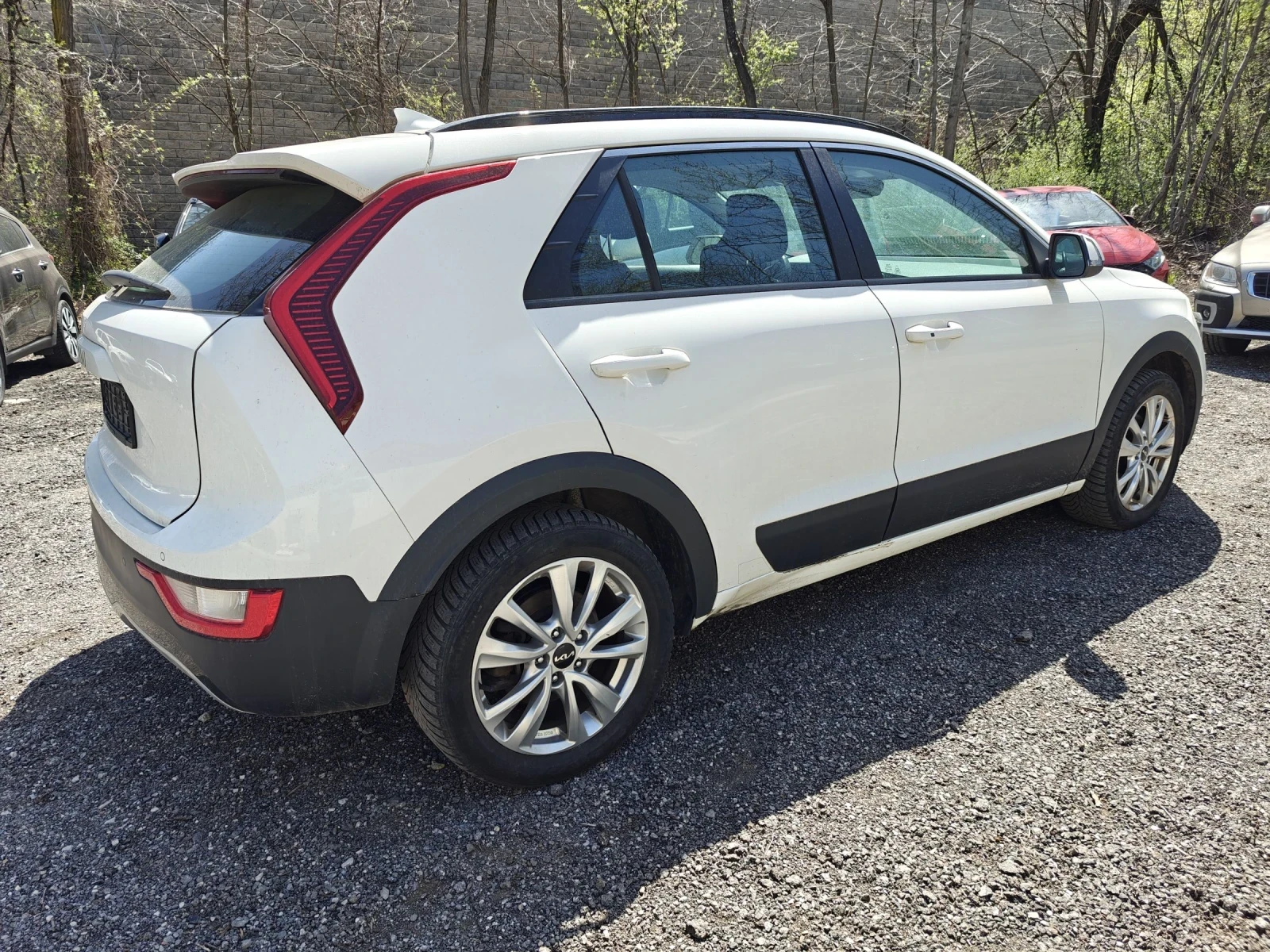 Kia Niro 64.8KWH , снимка 4 - Автомобили и джипове - 54243198