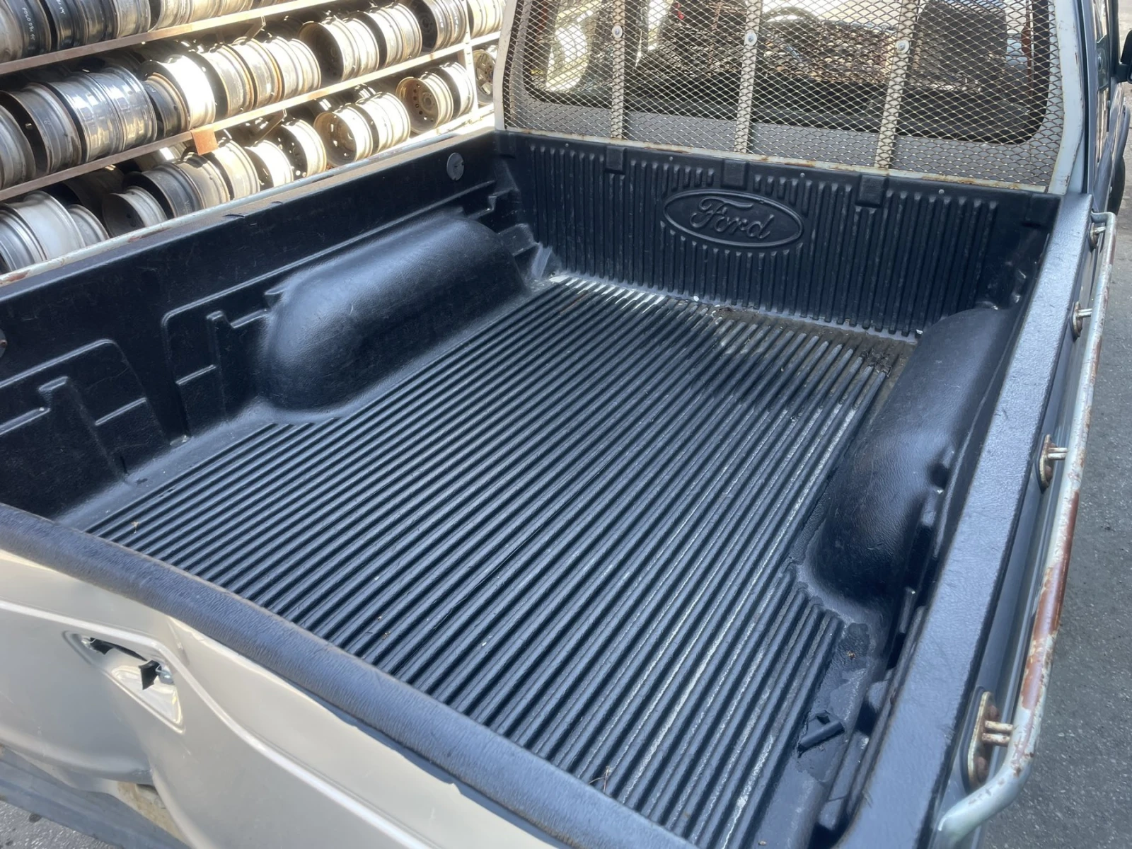 Ford Ranger 2.5 TDI, снимка 2 - Автомобили и джипове - 54342639