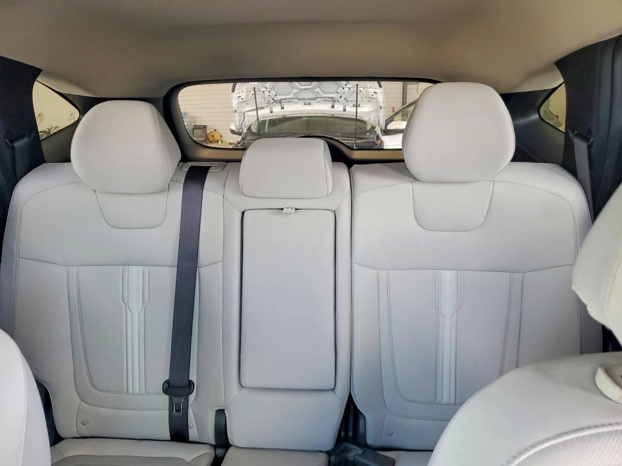 Hyundai Tucson 2.5l Sel, снимка 10 - Автомобили и джипове - 54716033