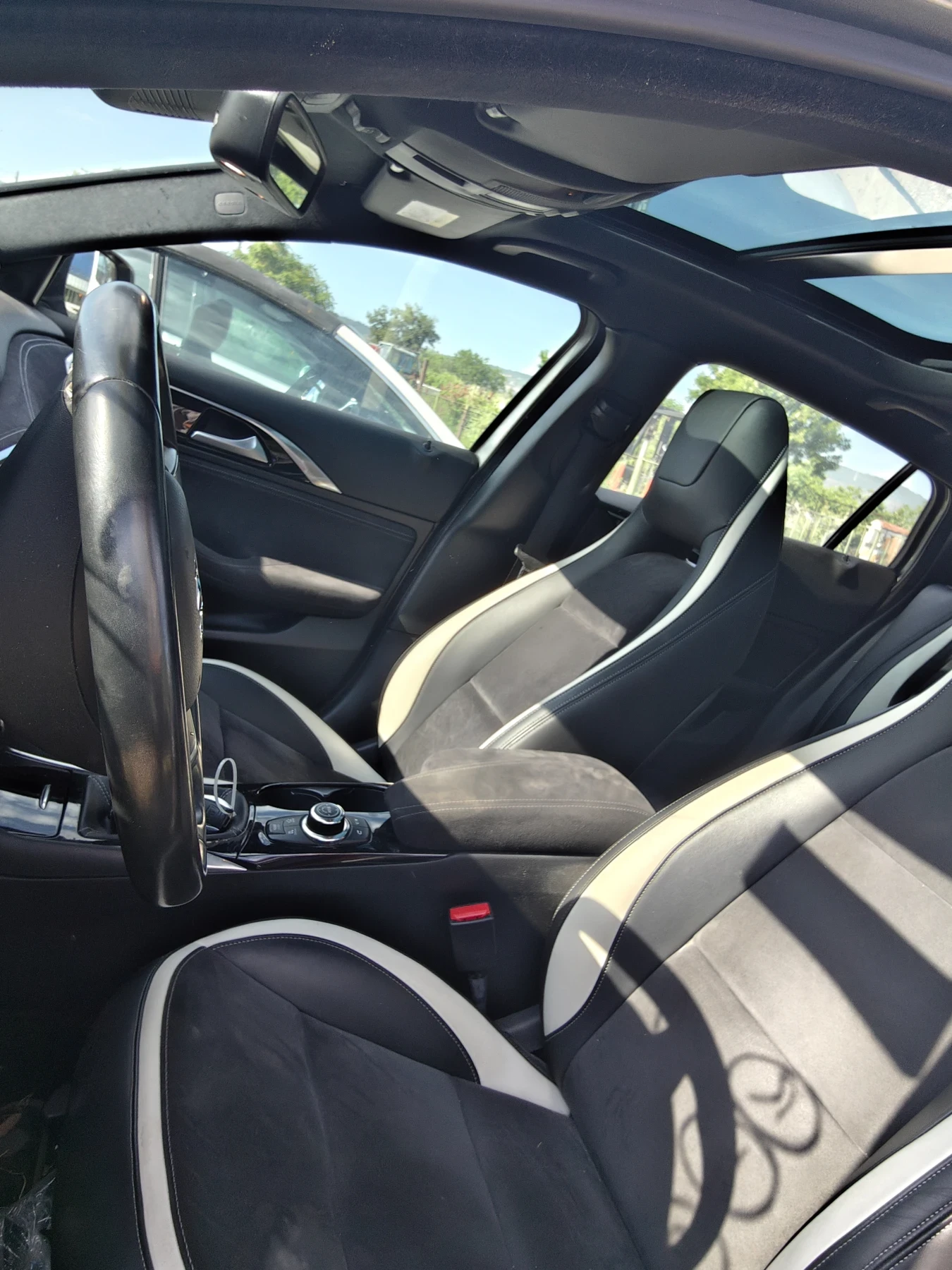 Infiniti Q30, снимка 7 - Автомобили и джипове - 54908493