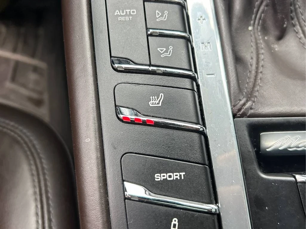 Porsche Macan GTS / CARFAX, снимка 15 - Автомобили и джипове - 54952529