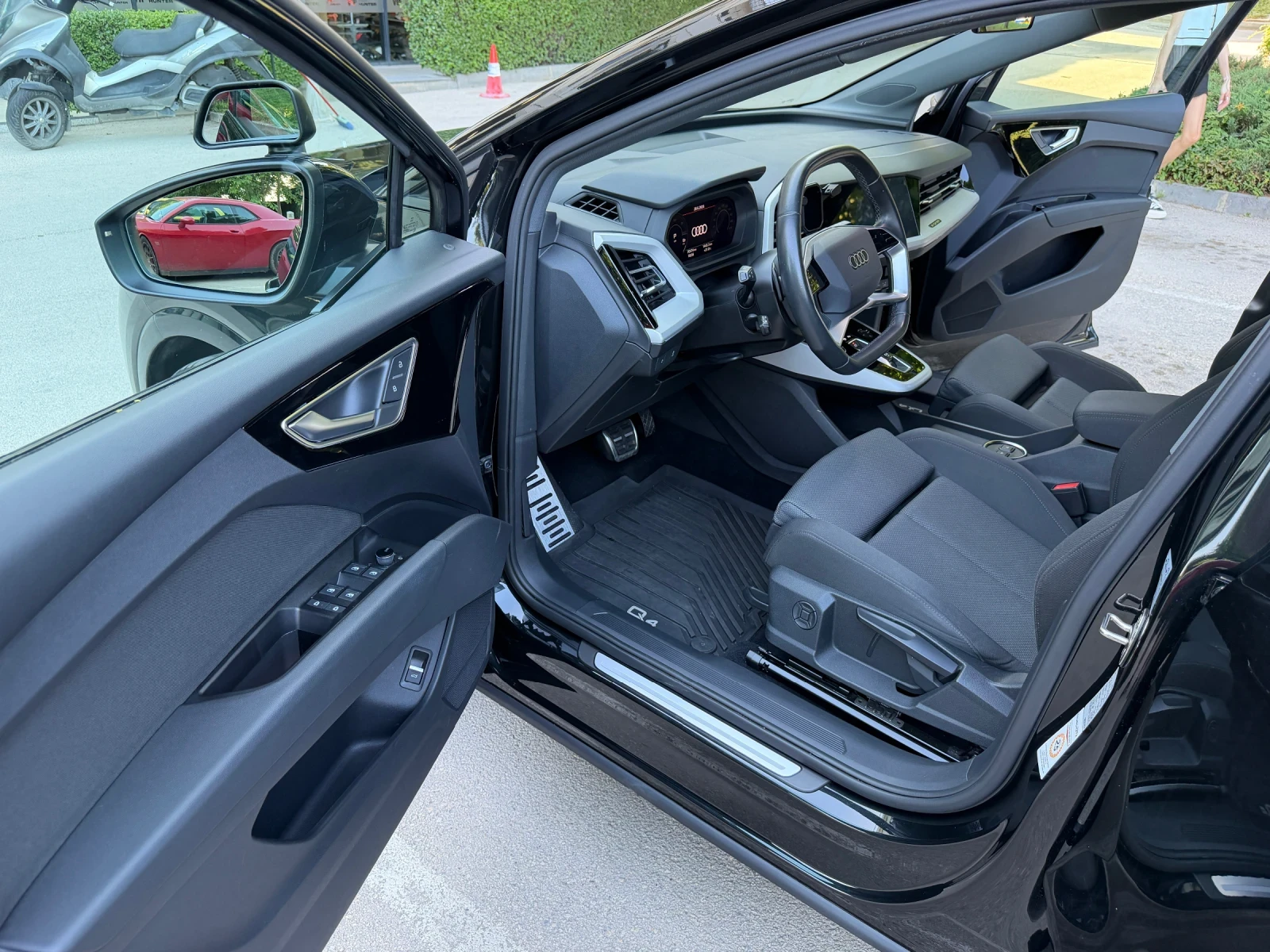 Audi Q4 Etron35-SLine SportBack, снимка 6 - Автомобили и джипове - 55084800