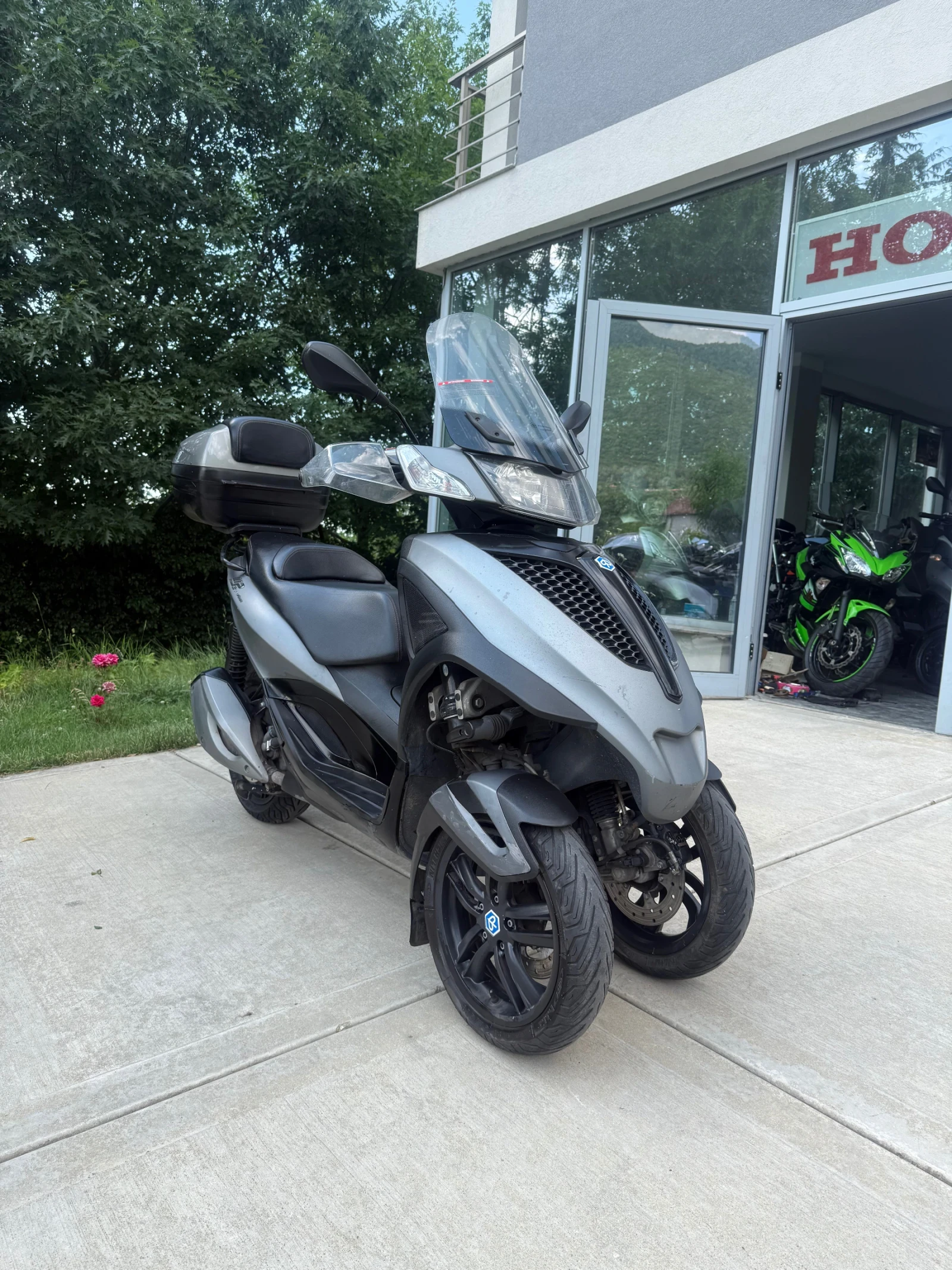 Piaggio Mp3 2016 300i - изображение 2