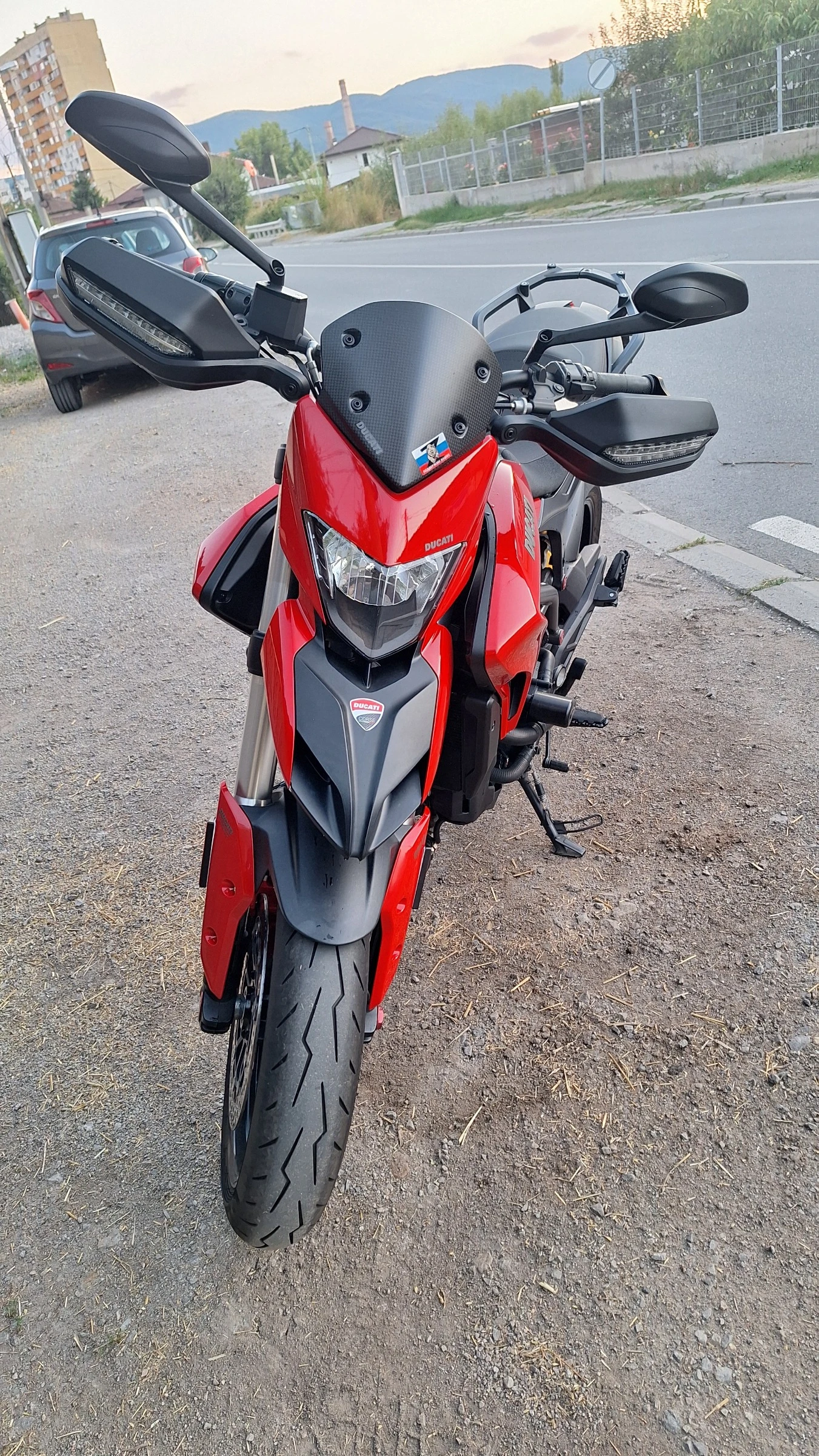 Ducati Hypermotard   - изображение 2