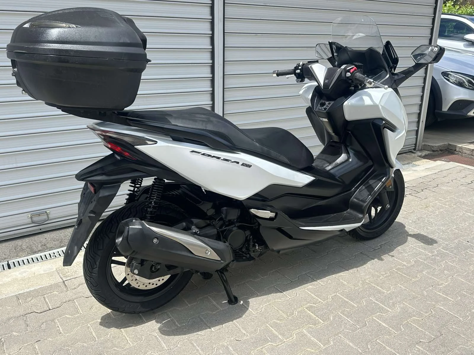 Honda Forza 300i ABS/TCS, снимка 3 - Мотоциклети и мототехника - 54896038