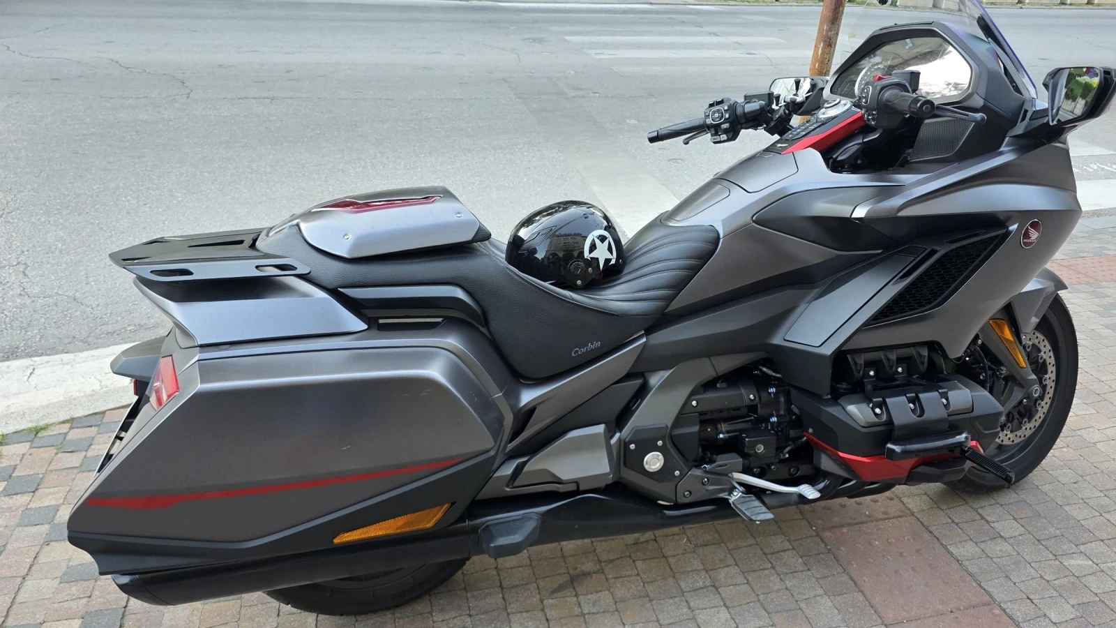 Honda Gold Wing, снимка 4 - Мотоциклети и мототехника - 55094317