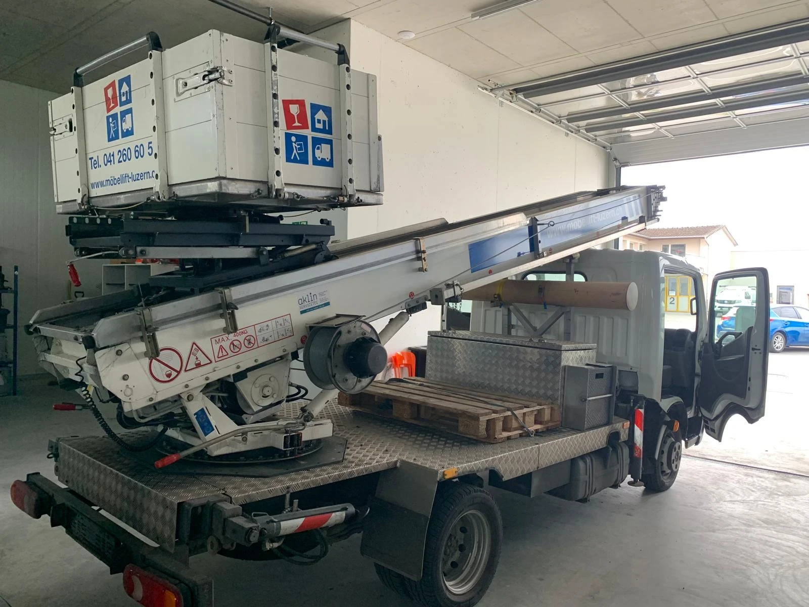 Автовишка Друга марка Nissan Cabstar* 27метра* 400кг.3.5т.* ШВЕЙЦАРИЯ*  - изображение 3