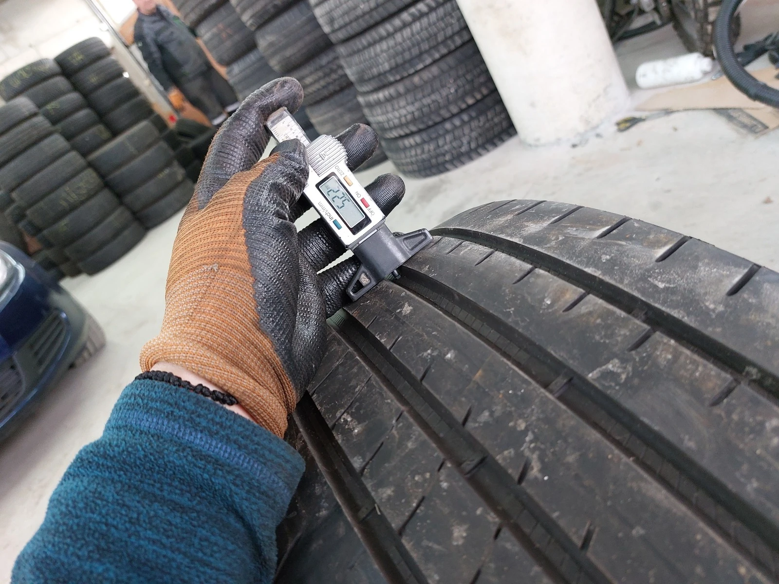 ���� 245/40R20 | Mobile.bg � ����������� 4