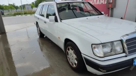 Mercedes-Benz 124 200ТЕ, снимка 1