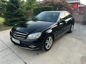 ������ Mercedes-Benz C 220