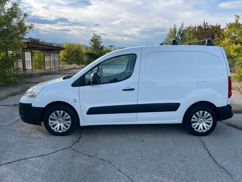 Citroen Berlingo 1.6HDI, снимка 4 - Автомобили и джипове - 47346423