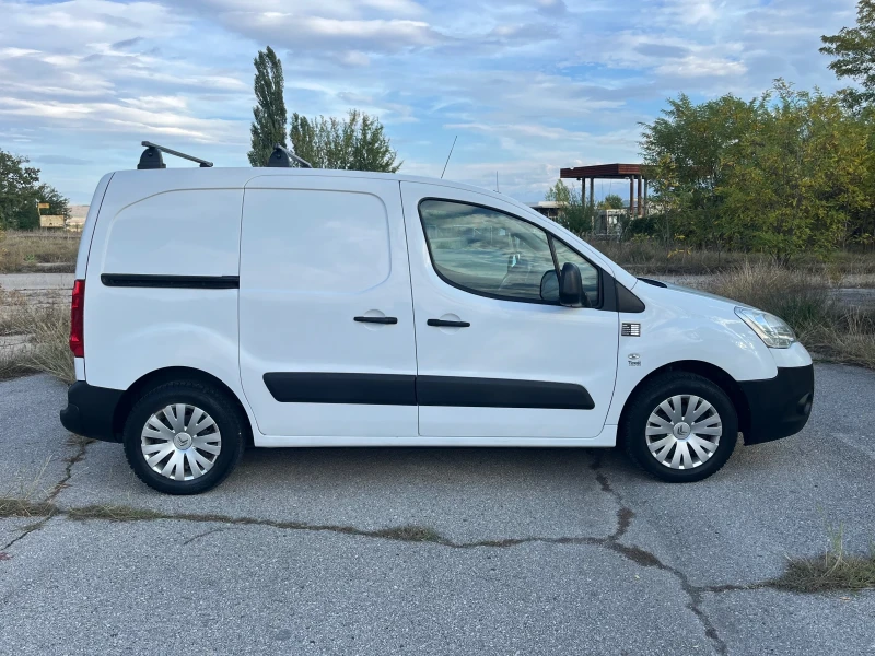 Citroen Berlingo 1.6HDI, снимка 5 - Автомобили и джипове - 47346423