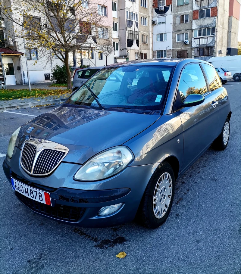 Lancia Ypsilon, снимка 1 - Автомобили и джипове - 49438850