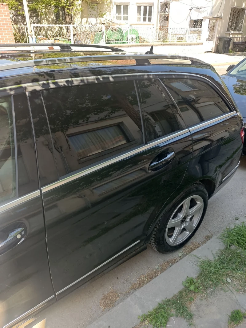 Mercedes-Benz C 220 CDI, снимка 4 - Автомобили и джипове - 52466332