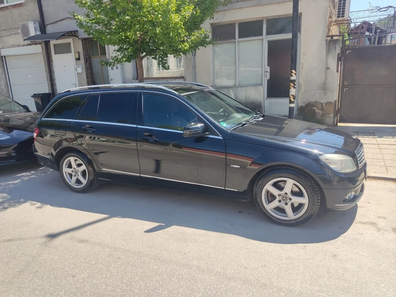 Mercedes-Benz C 220 CDI, снимка 2 - Автомобили и джипове - 52466332